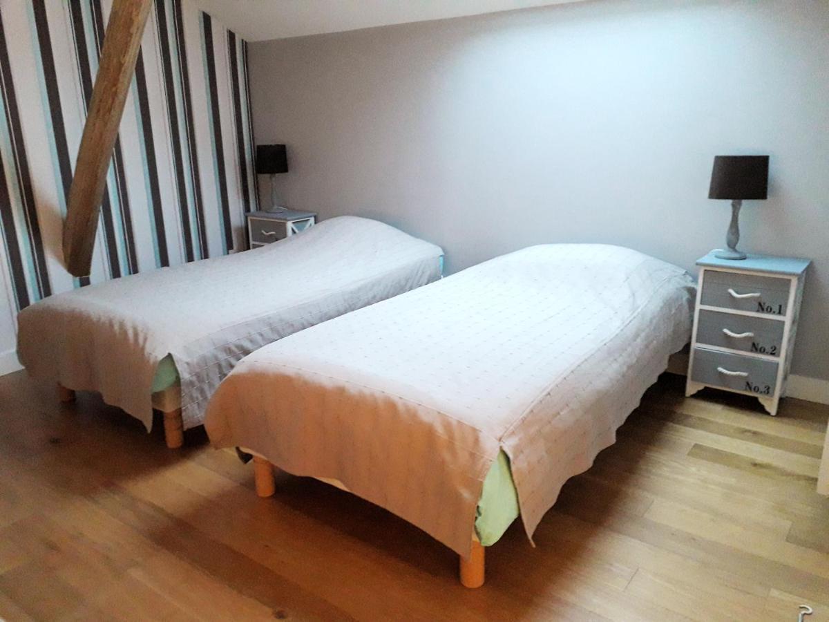 La Tourelle De Chevignat Bed & Breakfast Courmangoux Exterior photo